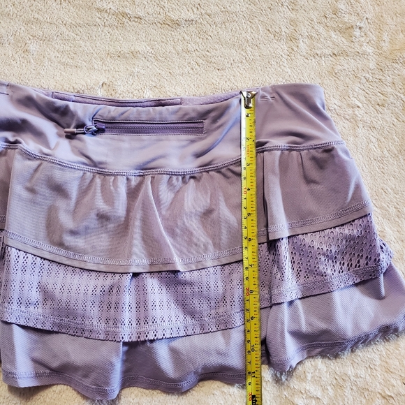 Lululemon Skort. Light Purple. Size 8. - Picture 5 of 6
